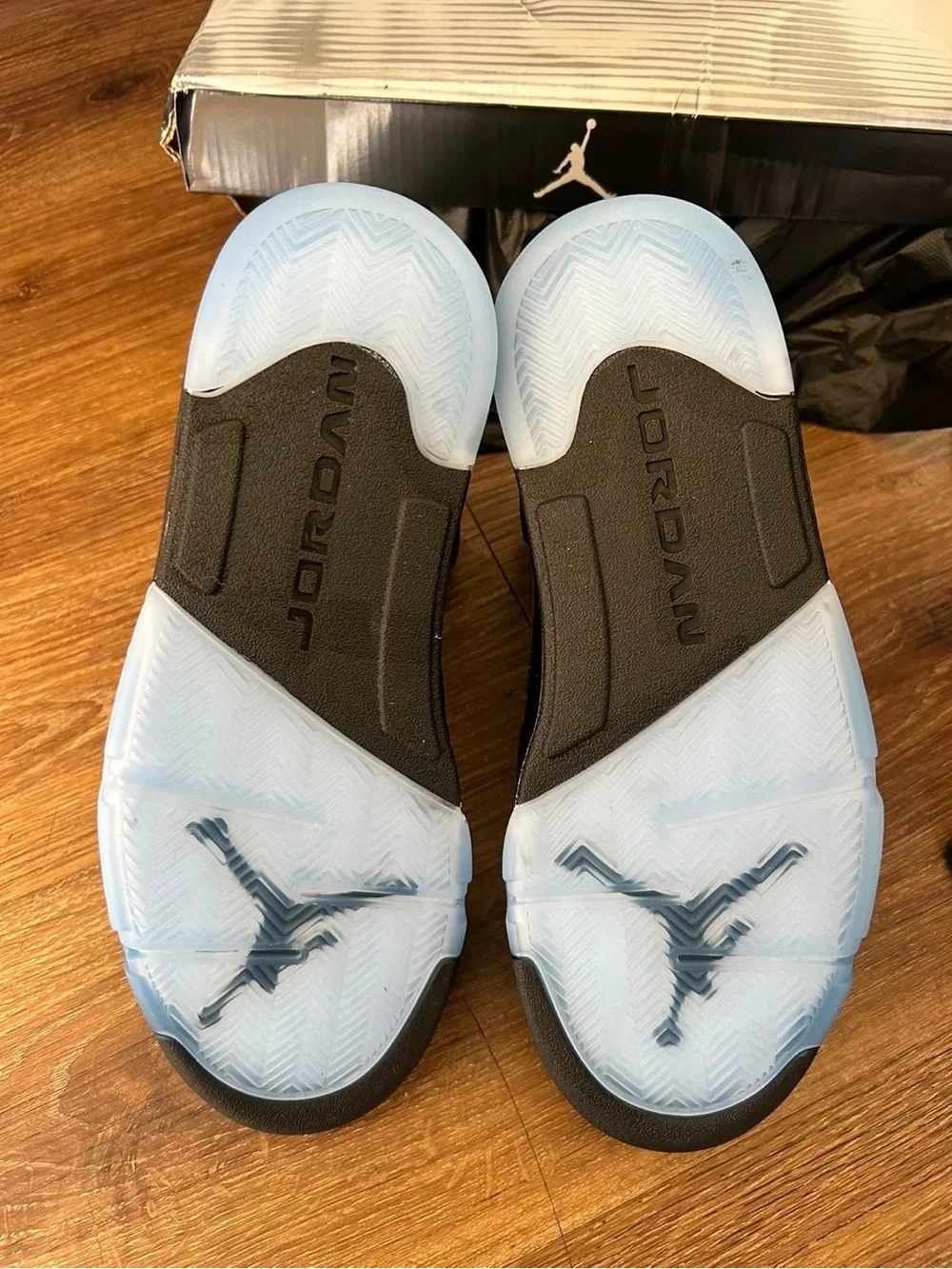 Jordan 5 university blue